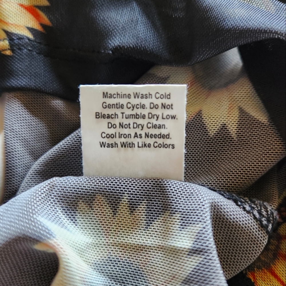 Cloud Dancer Sunflower Mesh Crop Top ( Small ) - Picture 7 of 7